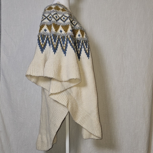 Do Everything In Love Womens Sweater Poncho Aztec Tinsel Infused One Size - Picture 3 of 11